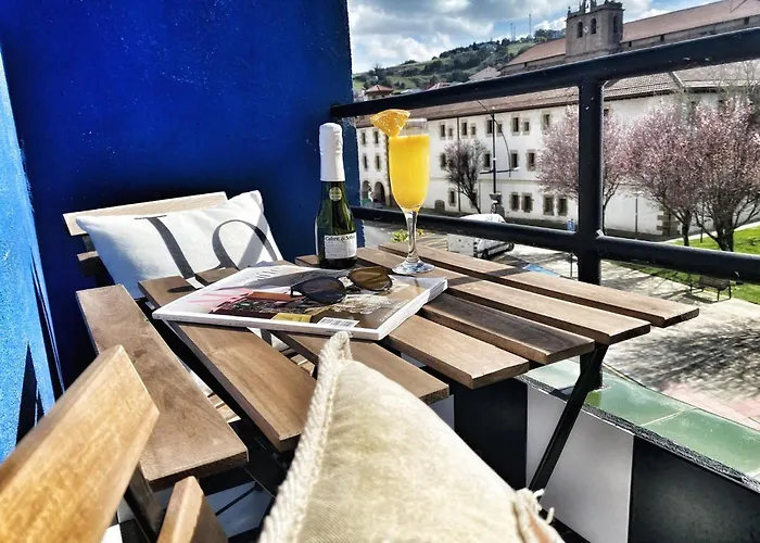 Moderno Duplex Para 3 En Centro De Bermeo Con Wifi